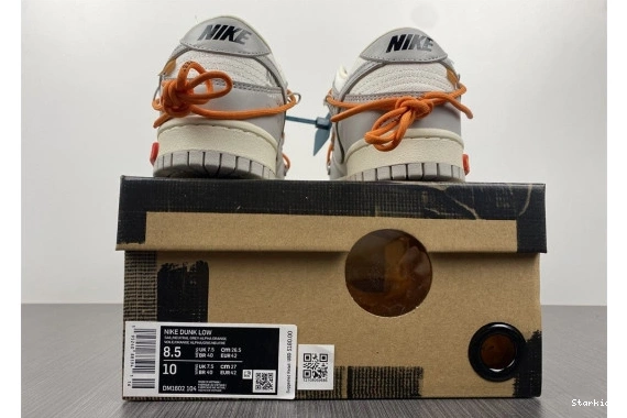 Lot O-W Low DM1602-104 Dunk Nike 44 0901